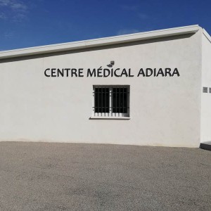 Centre-medical-Adiara-Avignon-enseigne-